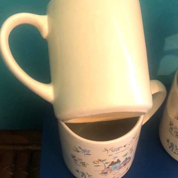 7464 COFFEE CUPS Set of 4 Country Farm Scene (Pigs  Sheep Cows Chickens) Glazed - Picture 8 of 9